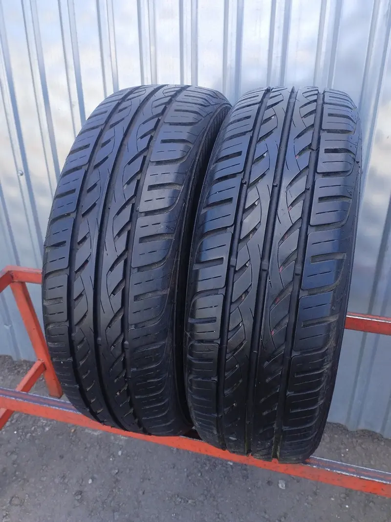 Пара б/у шин 185/60 R15 Gislaved Urban Speed