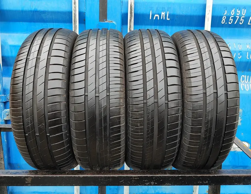 Комплект б/у шин 185/60 R15 Goodyear EfficientGrip Performance