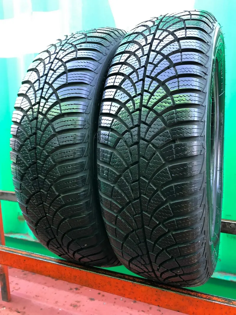 Пара б/у шин 185/60 R15 Goodyear Ultra Grip 9