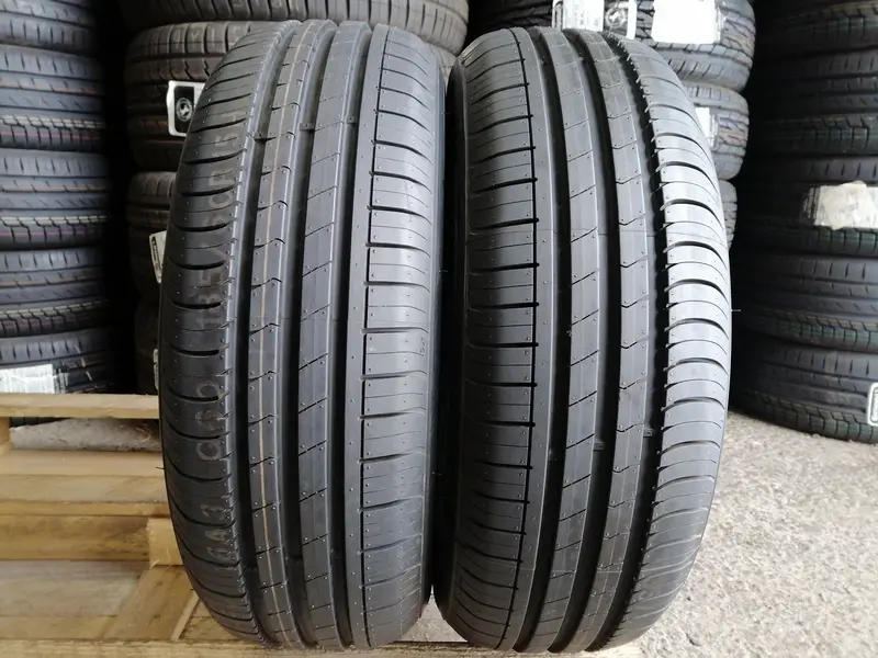 Пара новых шин 185/60 R15 Hankook Kinergy eco K425, фото 1