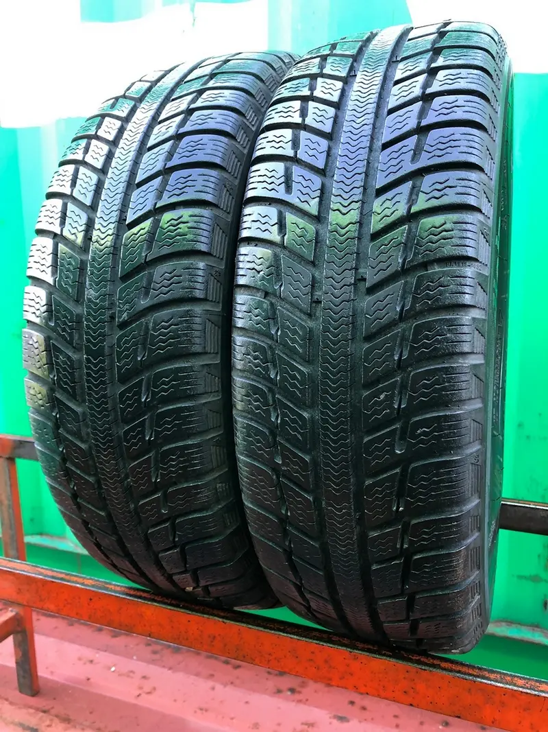 Пара б/у шин 185/60 R15 Michelin Alpin A3