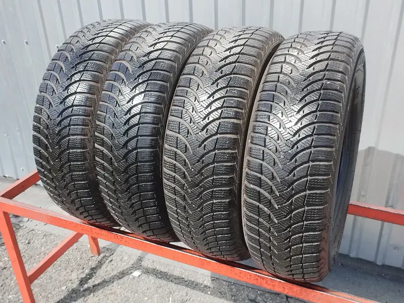 Комплект б/у шин 185/60 R15 Michelin Alpin A4