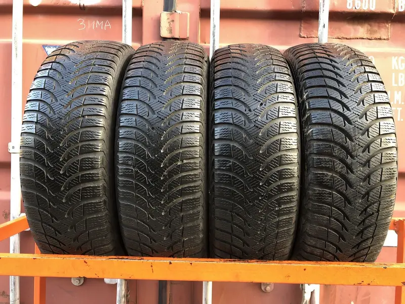 Комплект б/у шин 185/60 R15 Michelin Alpin A4