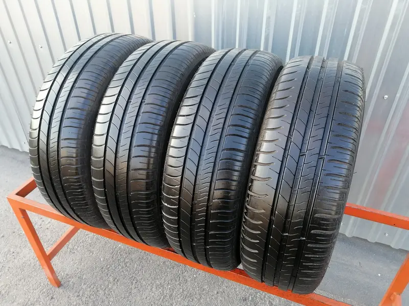 Комплект б/у шин 185/60 R15 Michelin Energy Saver