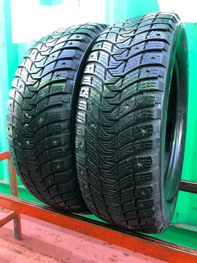 Пара б/у шин 185/60 R15 Michelin X-Ice North 3
