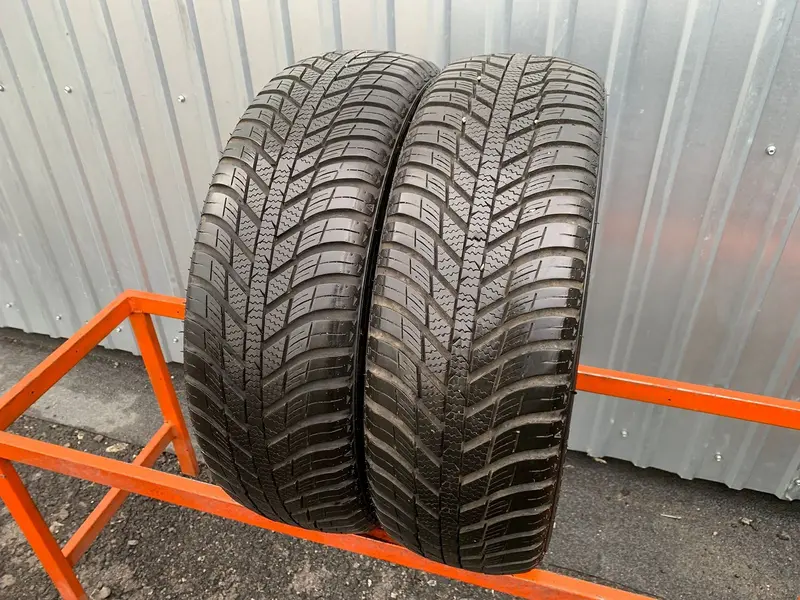 Пара б/у шин 185/60 R15 Nexen nBlue 4 Season WH17