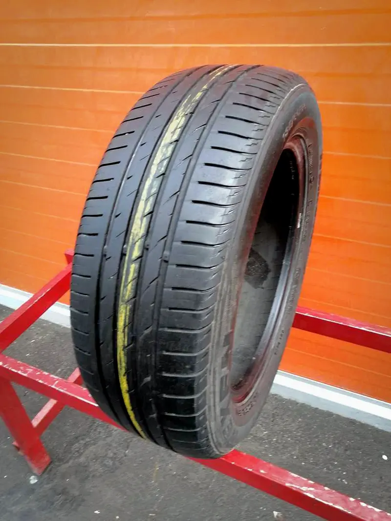 Б/у шина 185/60 R15 Nexen nBlue HD