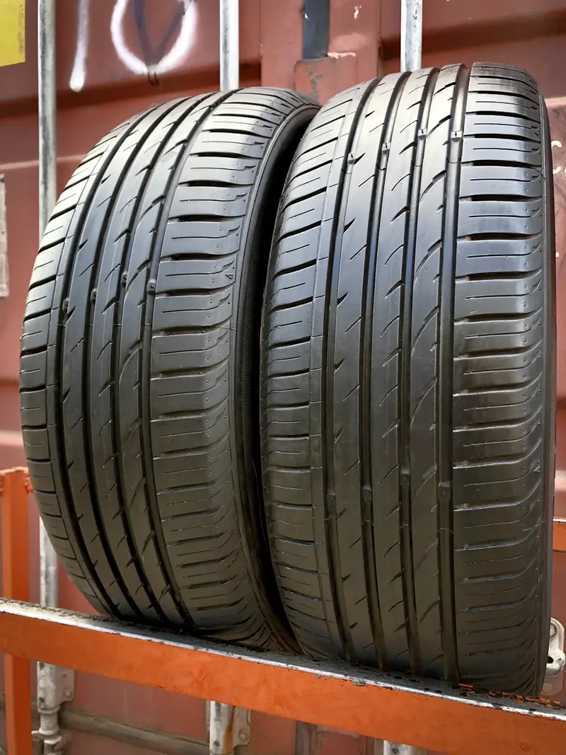 Пара б/у шин 185/60 R15 Nexen nBlue HD