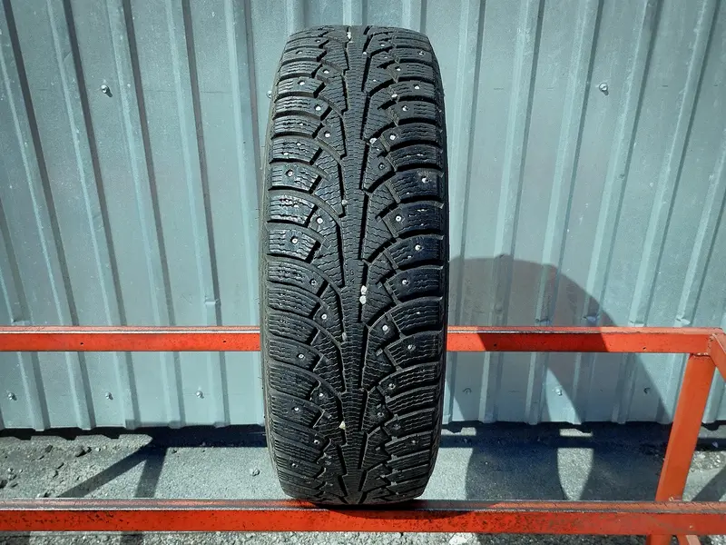 Б/у шина 185/60 R15 Nokian Hakkapeliitta 5