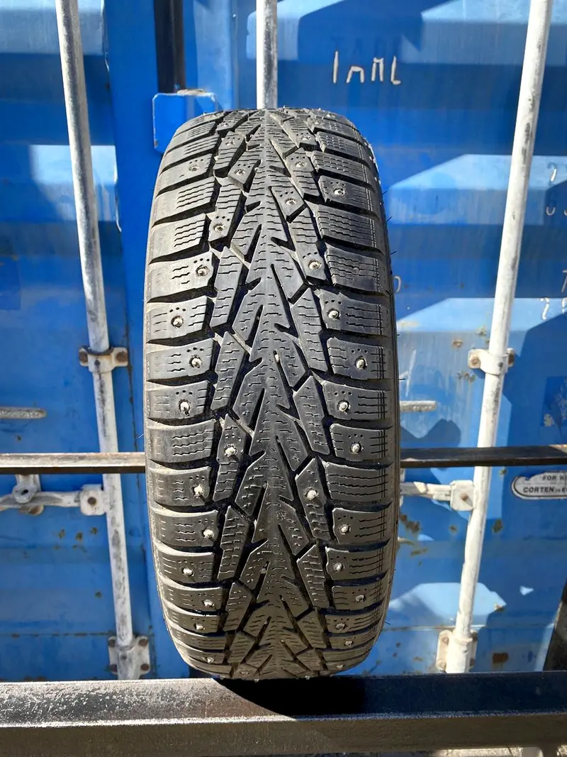 Б/у шина 185/60 R15 Nokian Hakkapeliitta 7