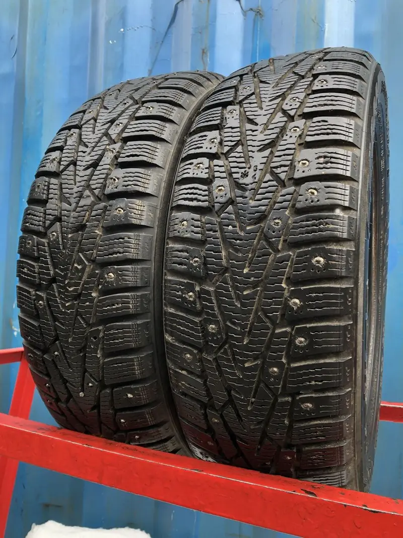 Пара б/у шин 185/60 R15 Nokian Hakkapeliitta 7