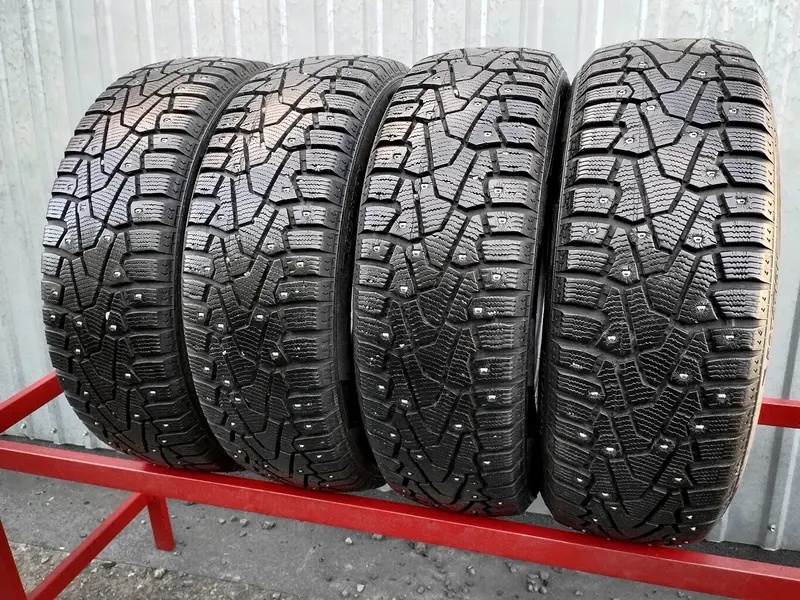 Комплект б/у шин 185/60 R15 Pirelli Ice Zero