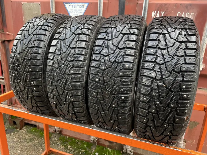 Комплект б/у шин 185/60 R15 Pirelli Ice Zero, фото 1