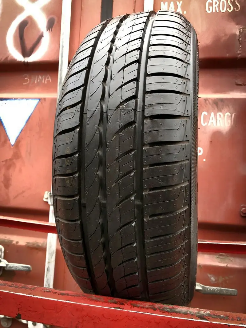 Б/у шина 185/60 R15 Pirelli P 1 Cinturato, фото 1