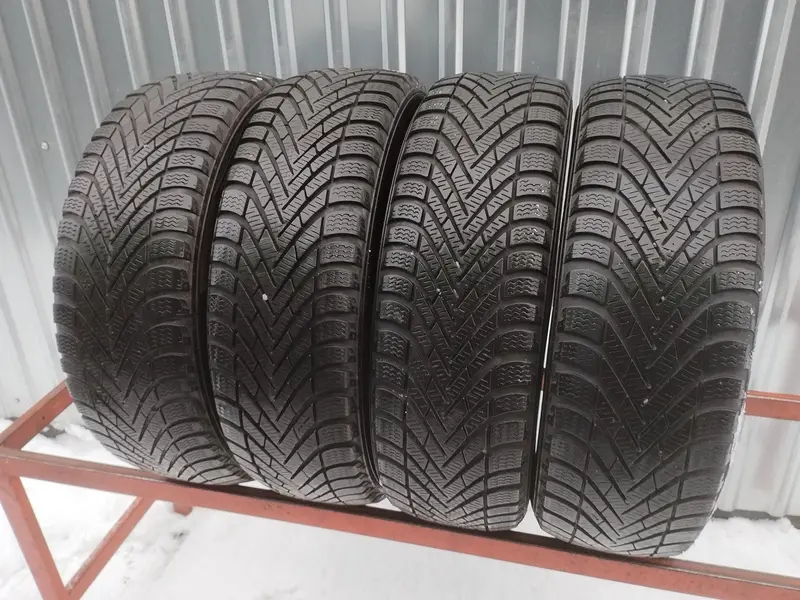 Комплект б/у шин 185/60 R15 Pirelli Winter Cinturato