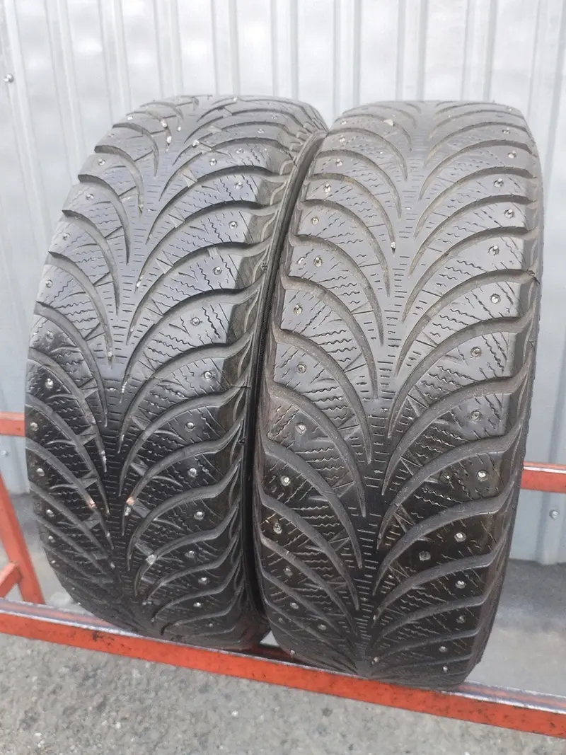 Пара б/у шин 185/65 R14 Goodyear Ultra Grip Extreme