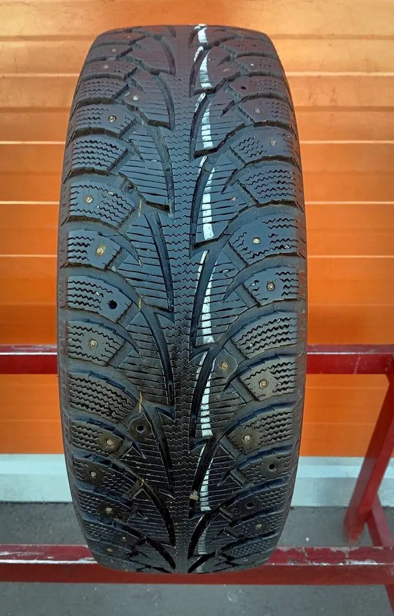 Б/у шина 185/65 R14 Hankook Winter I PIKE W409