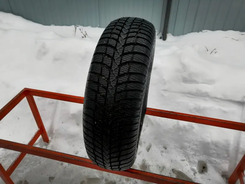 Б/у шина 185/65 R14 Kumho I ZEN KW23