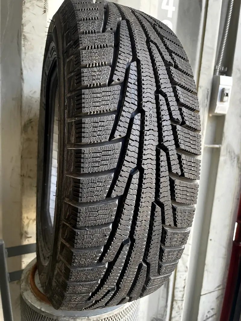 Б/у шина 185/65 R14 Nokian Hakkapeliitta R