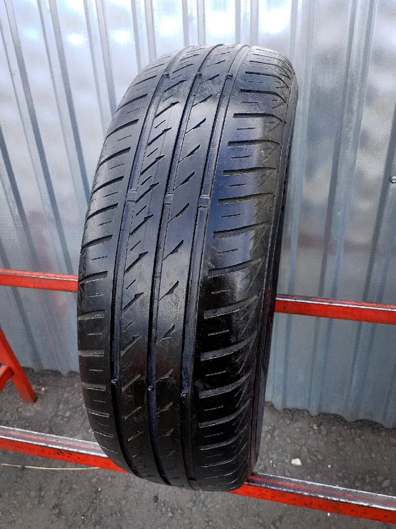 Б/у шина 185/65 R14 PointS Summerstar 3