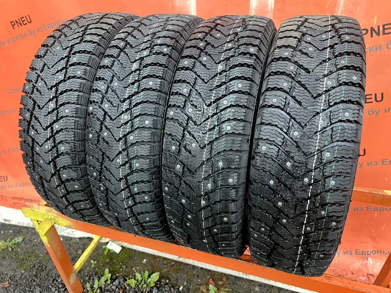 Комплект новых шин 185/65 R15 Cordiant Snow Cross 2