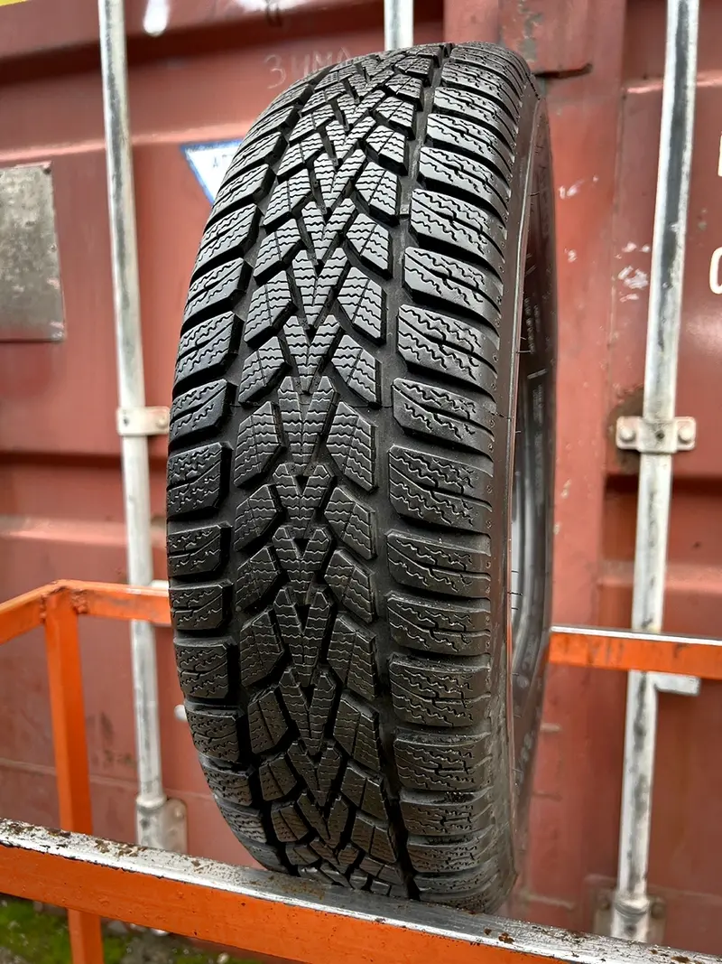 Б/у шина 185/65 R15 Dunlop SP Winter Response 2, фото 1