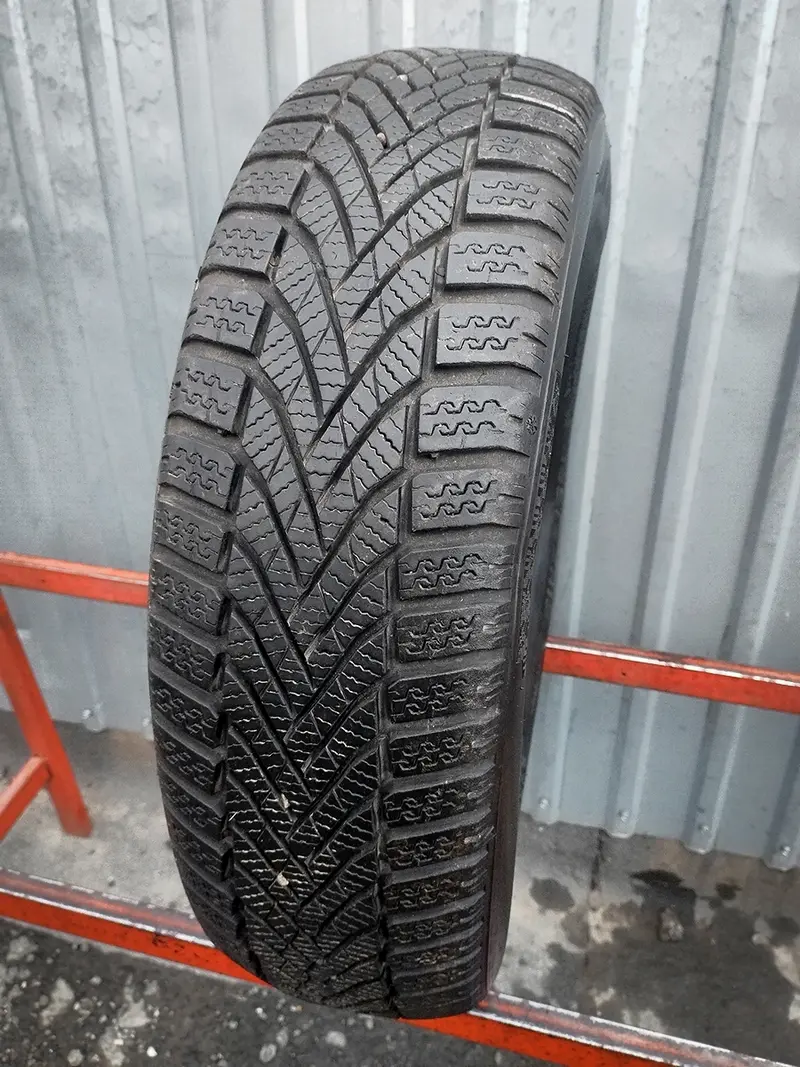 Б/у шина 185/65 R15 Falken Eurowinter HS02 Pro