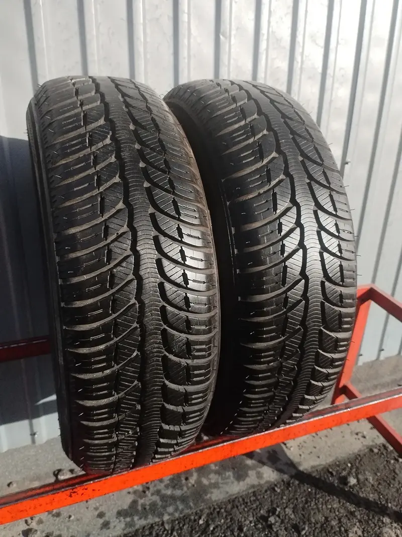 Пара б/у шин 185/65 R15 Kleber Quadraxer