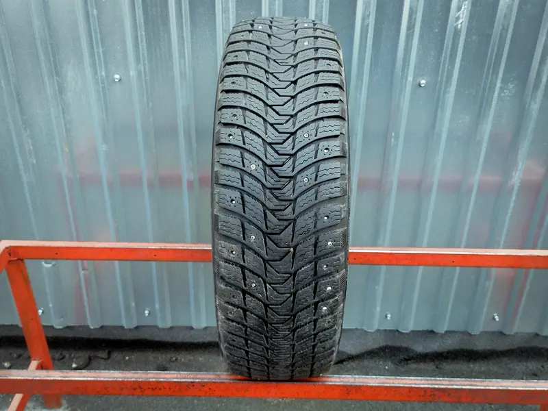 Б/у шина 185/65 R15 Michelin X-Ice North 3