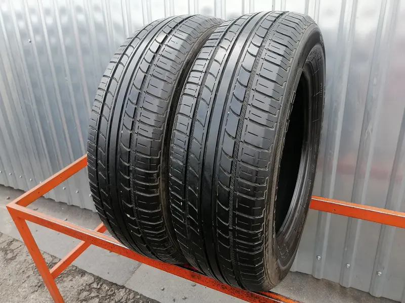 Пара б/у шин 185/65 R15 Minerva F109