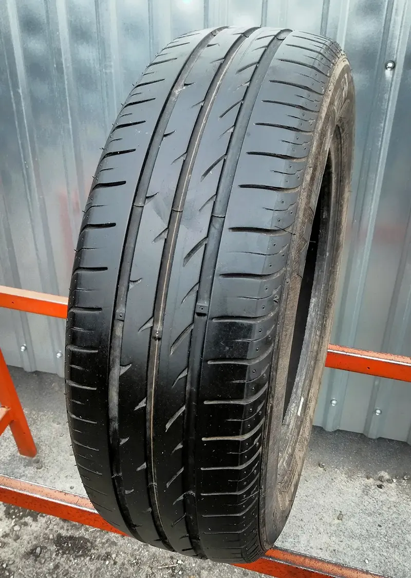 Б/у шина 185/65 R15 Nexen nBlue HD