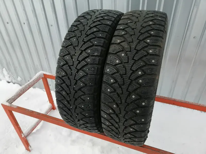 Пара б/у шин 185/65 R15 Nokian Hakkapeliitta 4