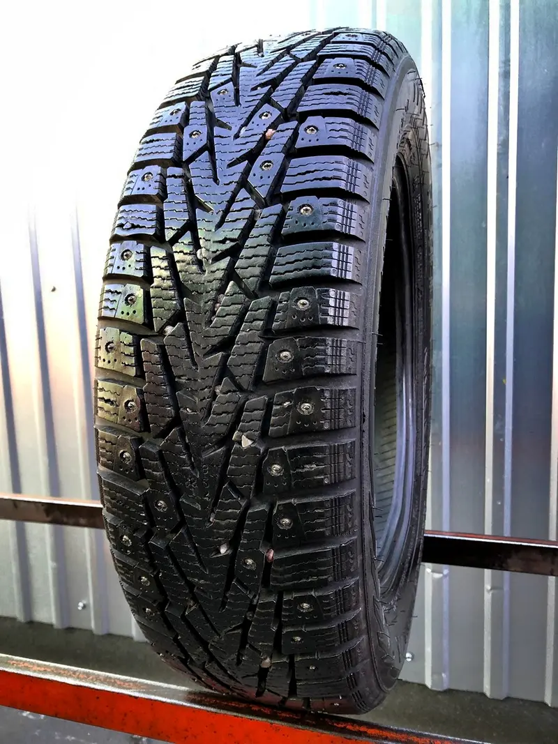 Б/у шина 185/65 R15 Nokian Hakkapeliitta 7