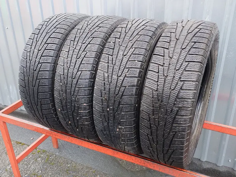 Комплект б/у шин 185/65 R15 Nokian Hakkapeliitta R