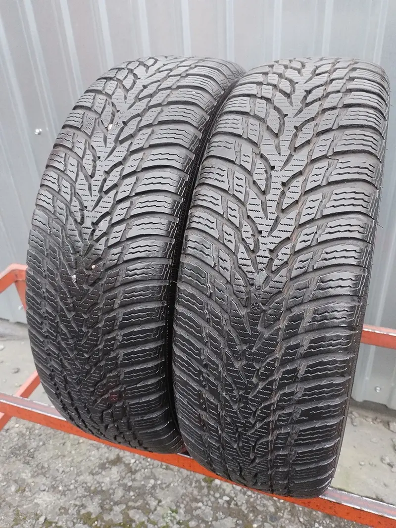 Пара б/у шин 185/65 R15 Nokian WR Snowproof
