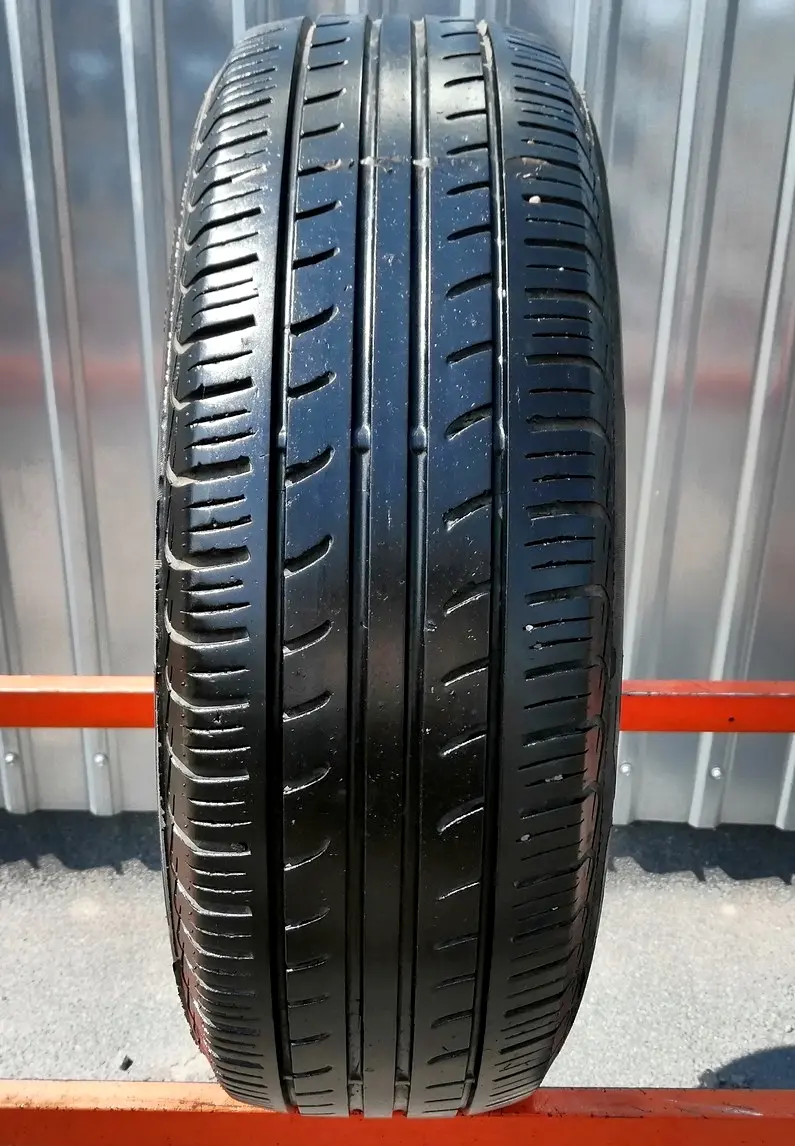 Б/у шина 185/65 R15 Pirelli P 6