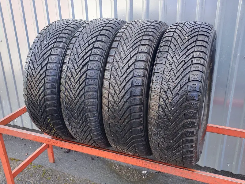 Комплект б/у шин 185/65 R15 Pirelli Winter Cinturato