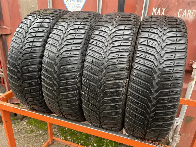 Комплект б/у шин 185/65 R15 Vredestein Snowtrac 3