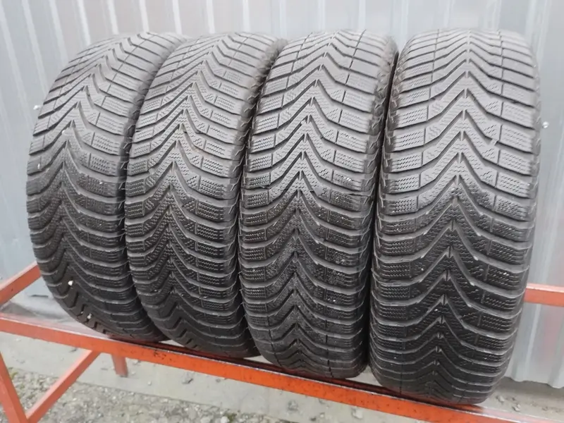 Комплект б/у шин 185/65 R15 Vredestein Snowtrac 5