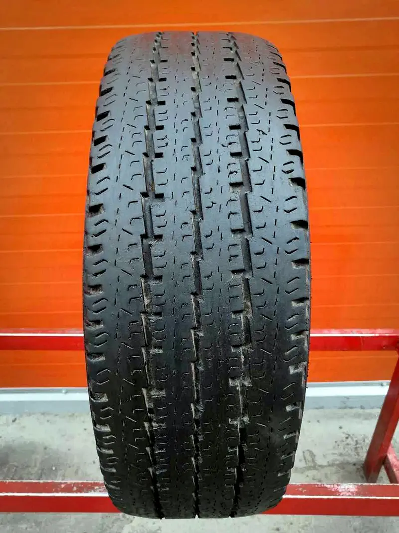 Б/у шина 185/75 R14 Michelin Agilis 81