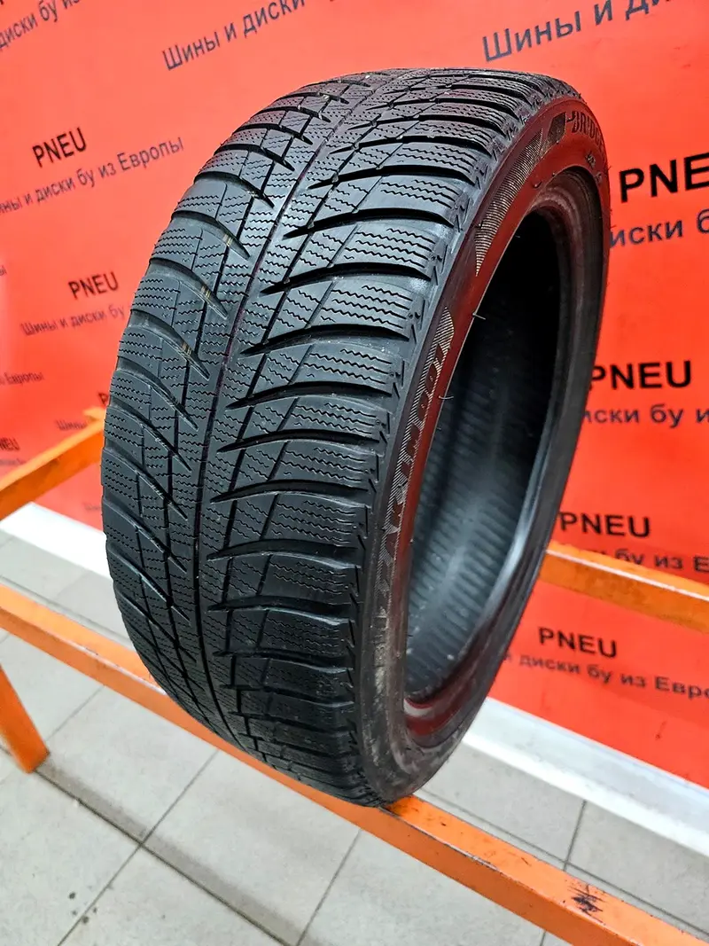 Б/у шина 195/45 R16 Bridgestone Blizzak LM-001