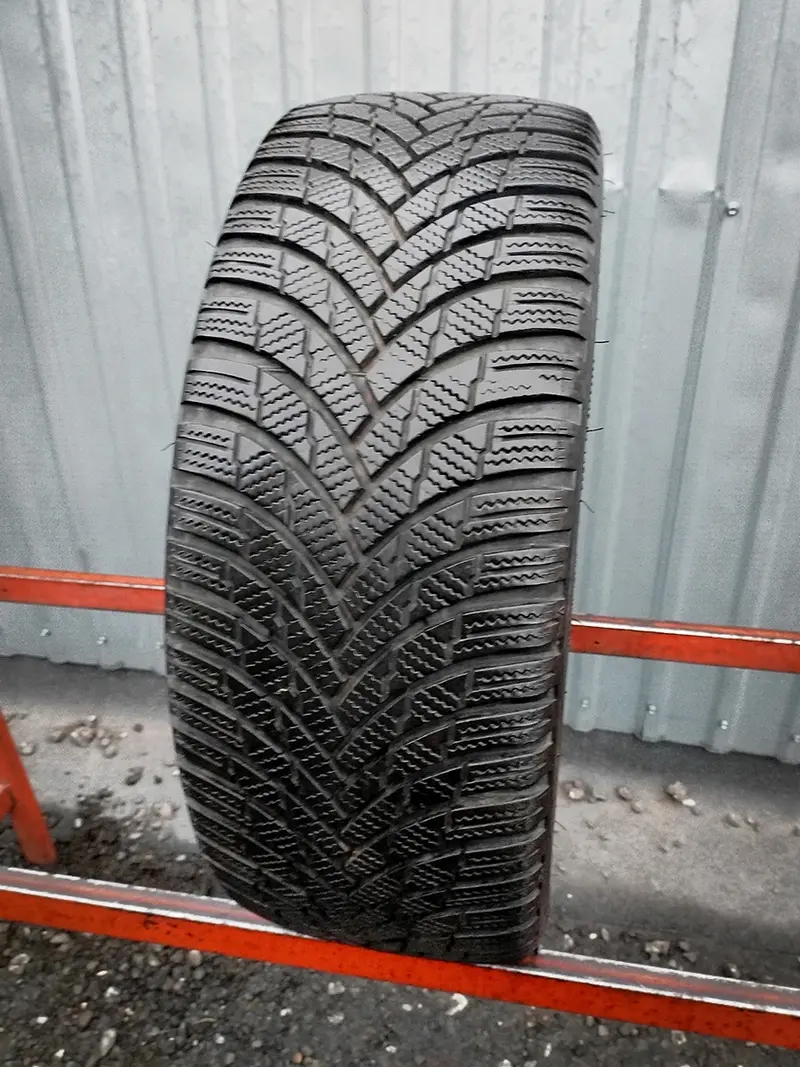 Б/у шина 195/45 R16 Firestone Winterhawk 4