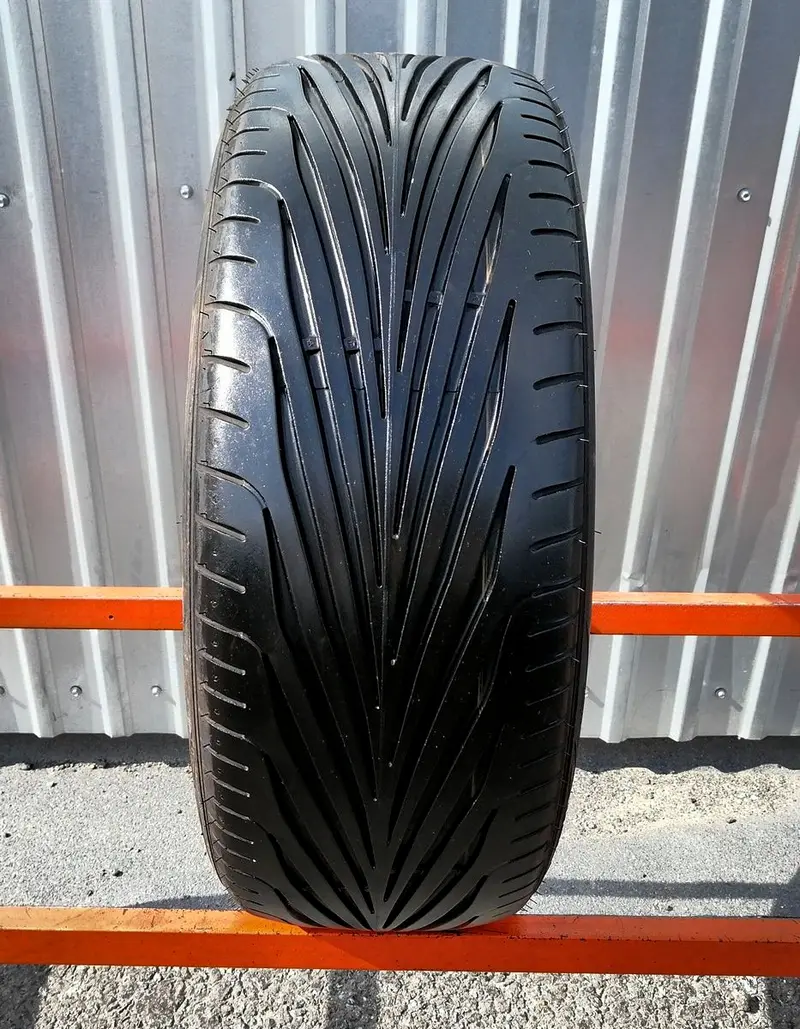 Б/у шина 195/45 R16 Goodyear Eagle F1 GS-D3