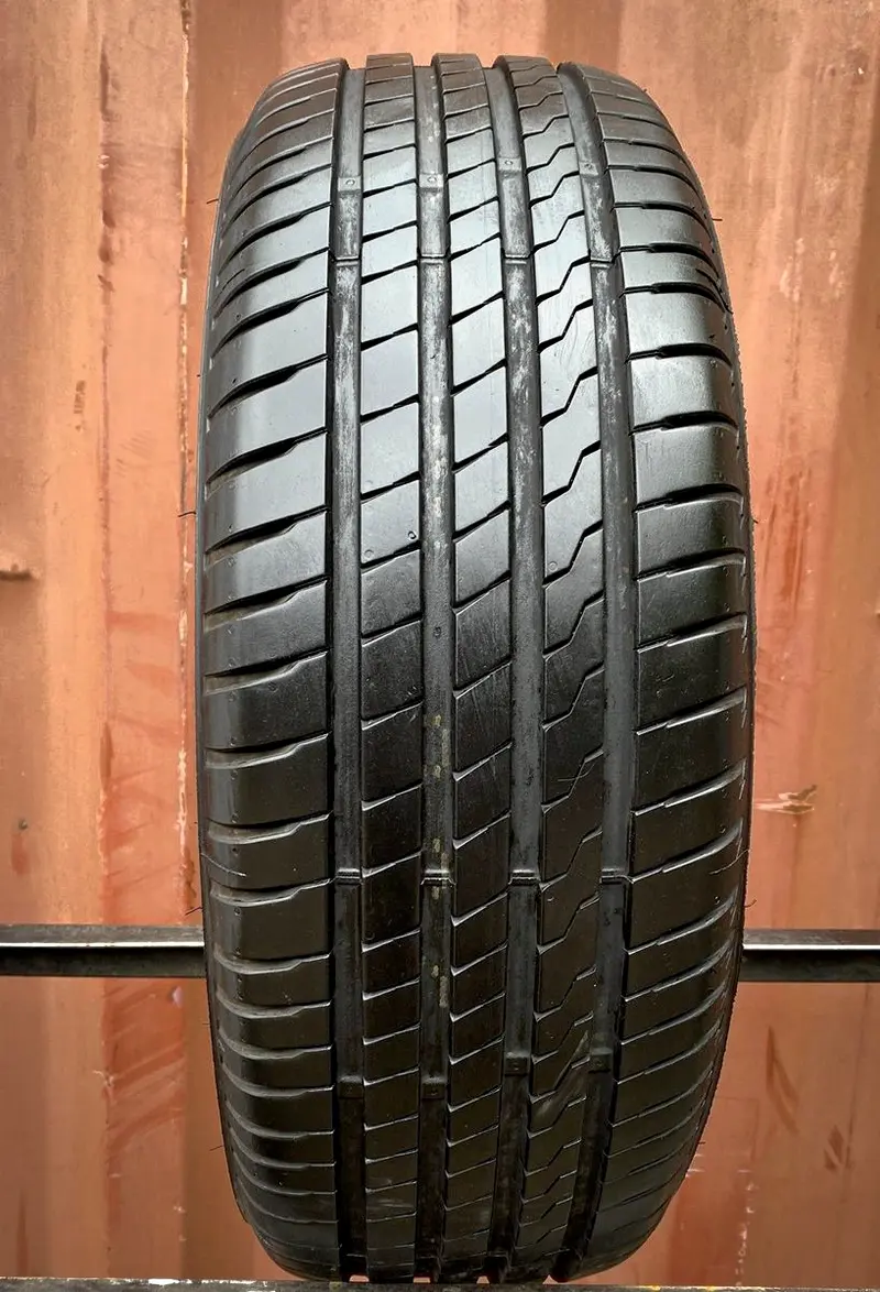 Б/у шина 195/50 R15 Firestone Roadhawk, фото 1