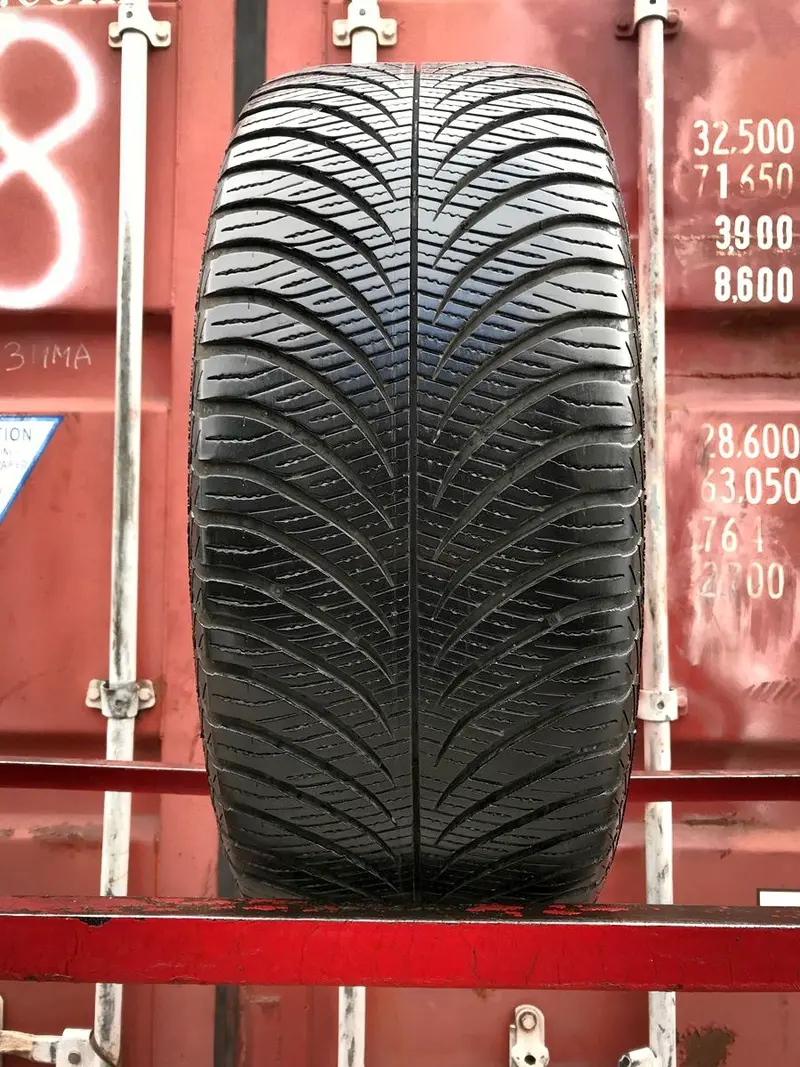 Б/у шина 195/50 R15 Goodyear Vector 4Seasons Gen-2