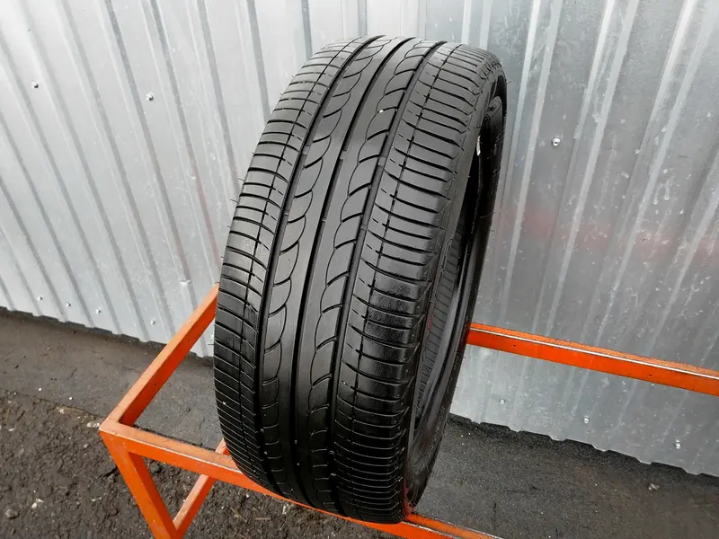 Б/у шина 195/50 R16 Bridgestone Ecopia EP25, фото 1