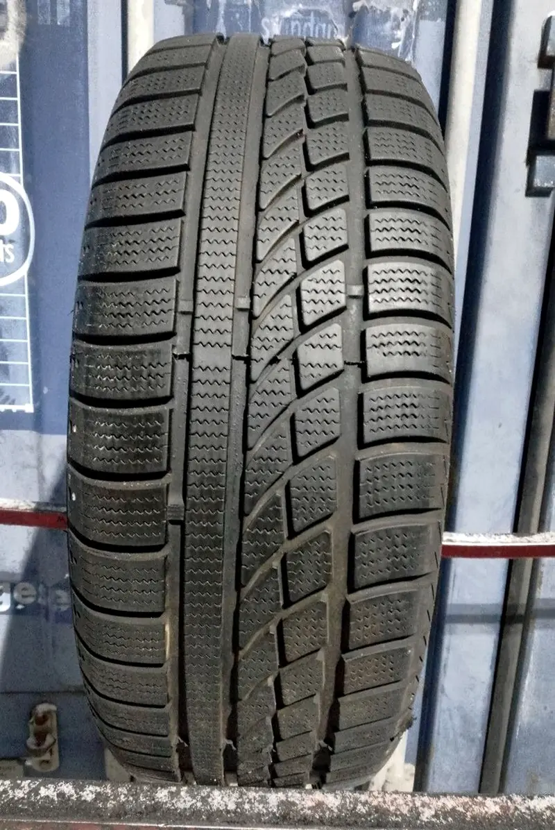 Б/у шина 195/50 R16 Hankook Ice Bear W300
