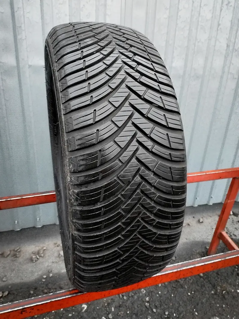 Б/у шина 195/50 R16 Kleber Quadraxer 2, фото 1