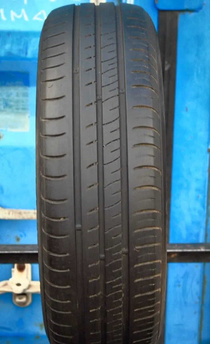 Б/у шина 195/50 R16 Kumho Ecowing ES01 KH27