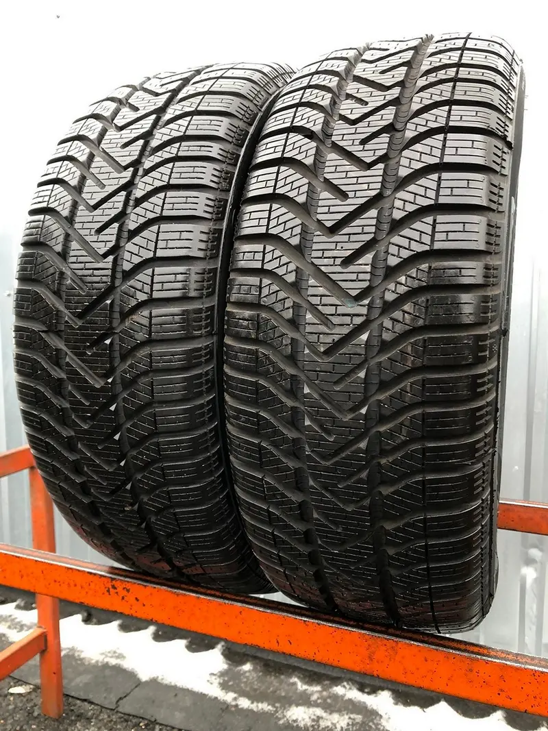 Пара б/у шин 195/50 R16 Pirelli Winter 210 Snowcontrol 3, фото 1